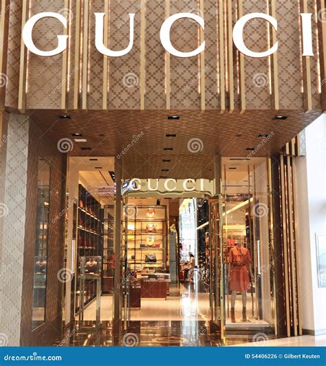 tiendas gucci.